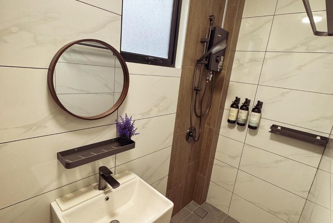 Photo of Bathroom in Simee
