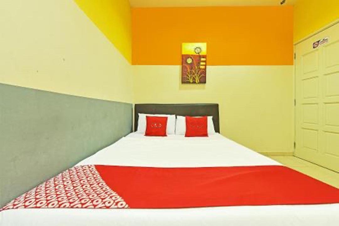 Photo of Bedroom in Batu Ferringhi