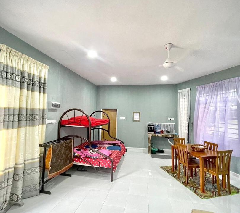 Photo of Bedroom in Kampung Telaga Batin
