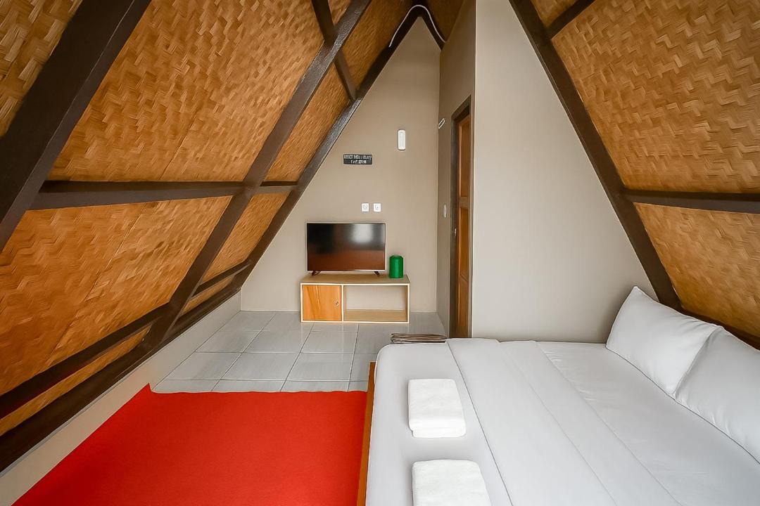 Photo of Bedroom in Pangalengan