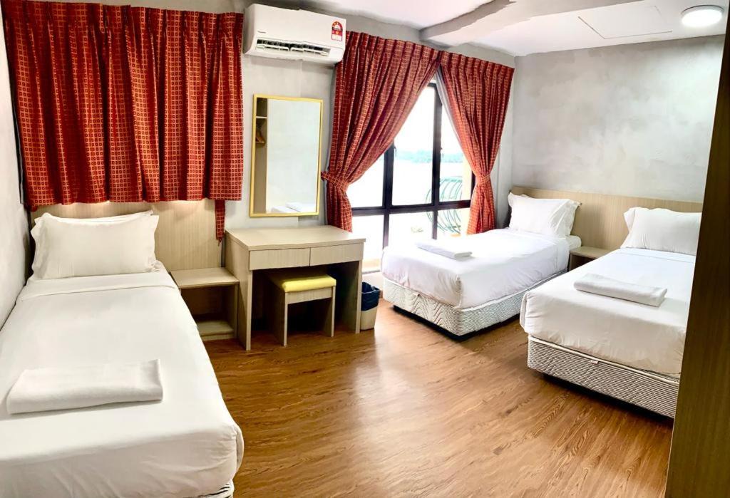 Photo of Bedroom in Downtown Kota Kinabalu