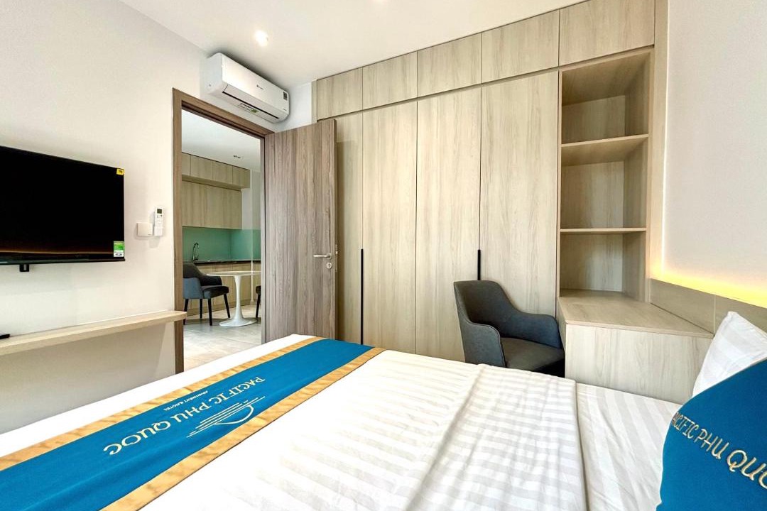Photo of Bedroom in Long Beach