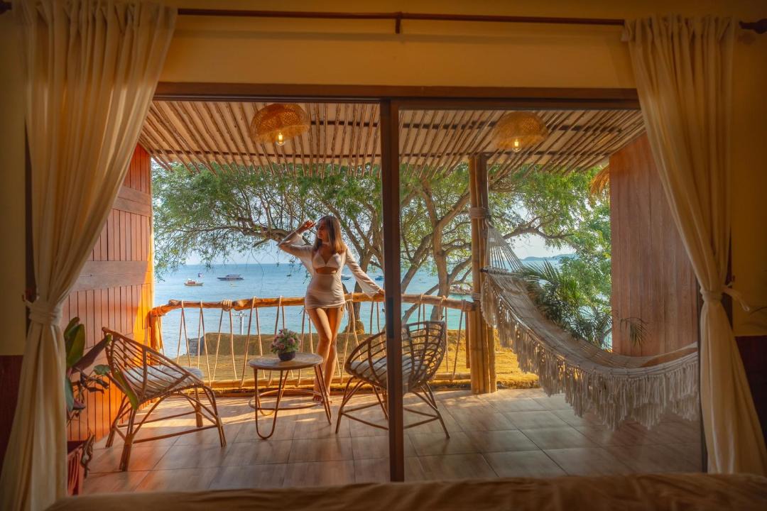 Photo of Others in Koh Lan