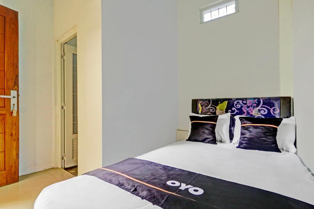 Photo of Bedroom in Prigen