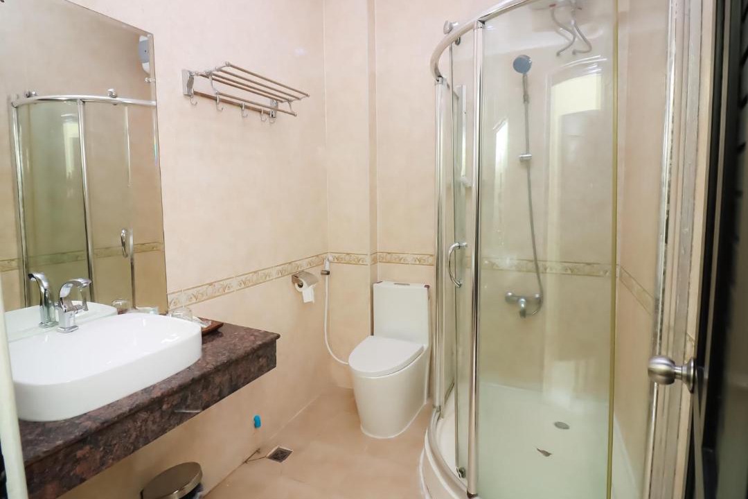 Photo of Bathroom in Chamkar Mon