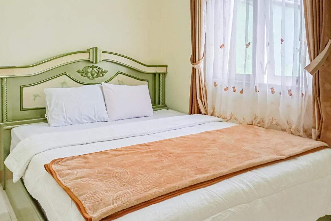 Photo of Bedroom in Dieng