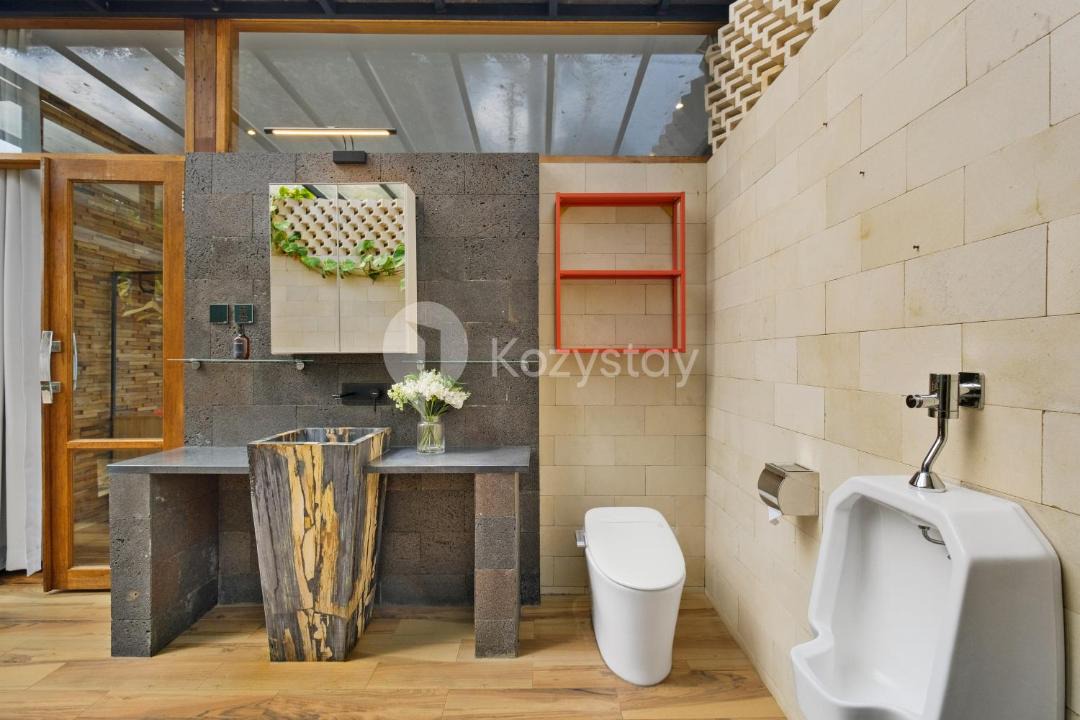 Photo of Bathroom in Ciburial