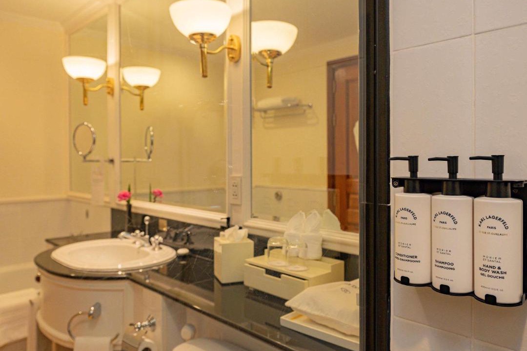 Photo of Bathroom in Sangkat Sla Kram
