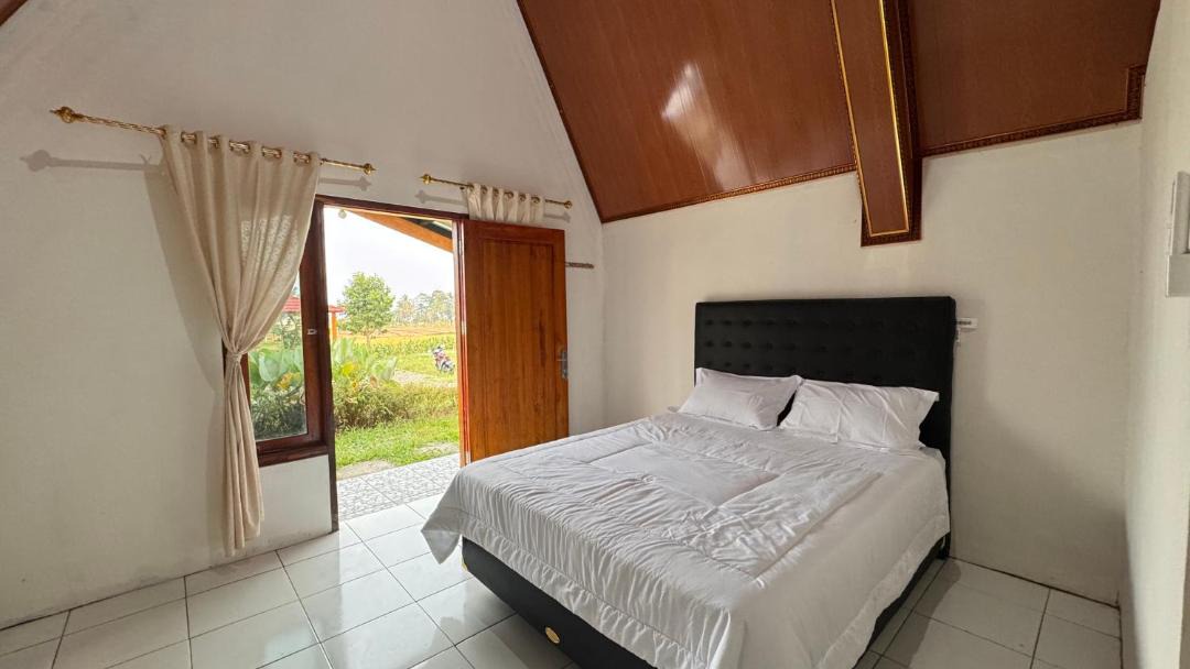 Photo of Bedroom in Salatiga