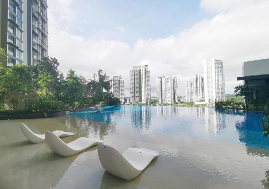 Photo of Others in Medini