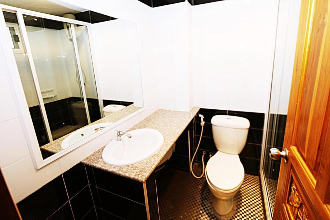 Photo of Bathroom in Ladprao