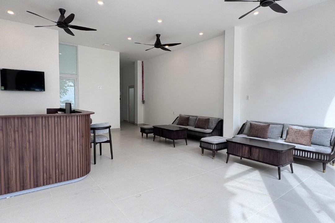 Photo of Livingroom in East Ham Tien Beach