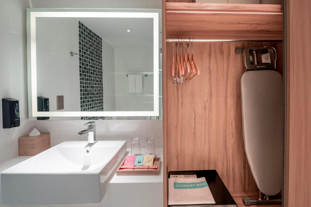 Photo of Others in Medini