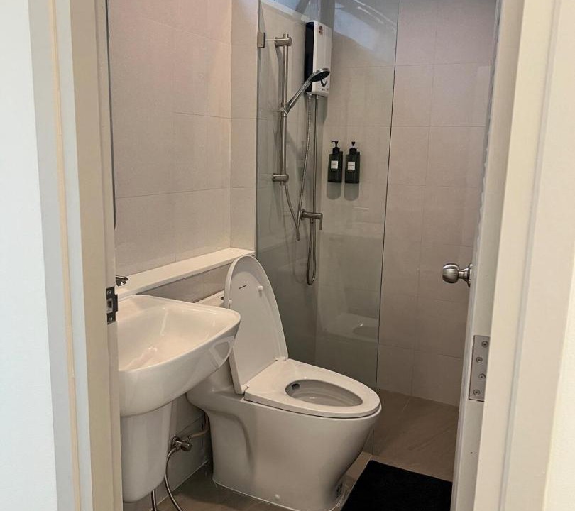 Photo of Bathroom in Saphan Sung