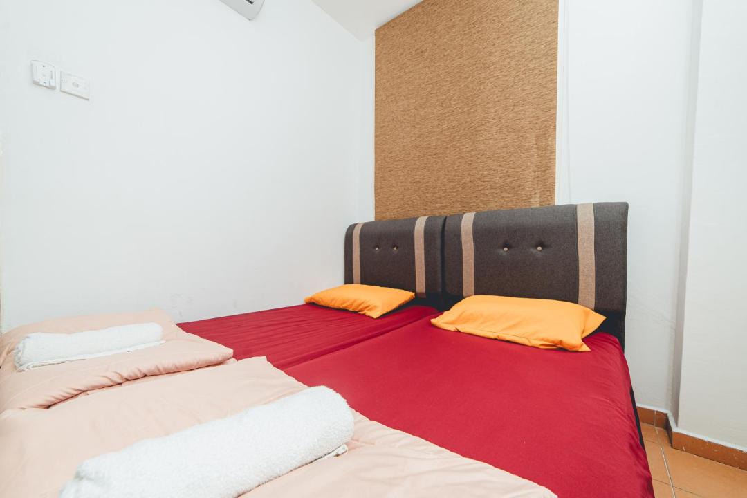 Photo of Bedroom in Batu Pahat