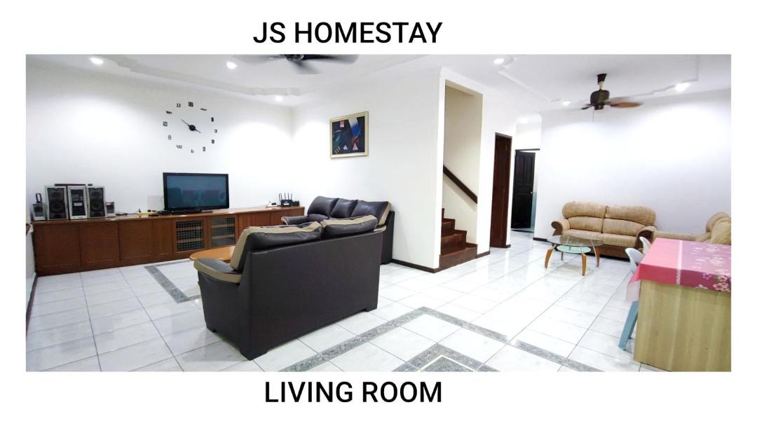 Photo of Livingroom in Kuching
