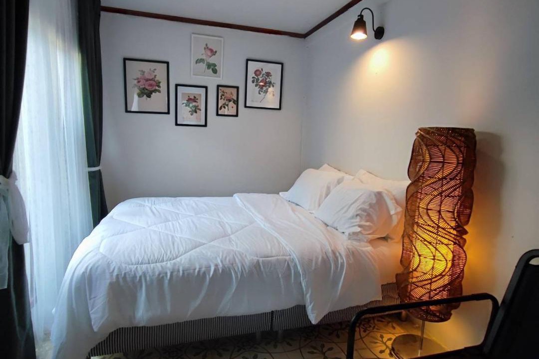 Photo of Bedroom in Wat Bowon Niwet
