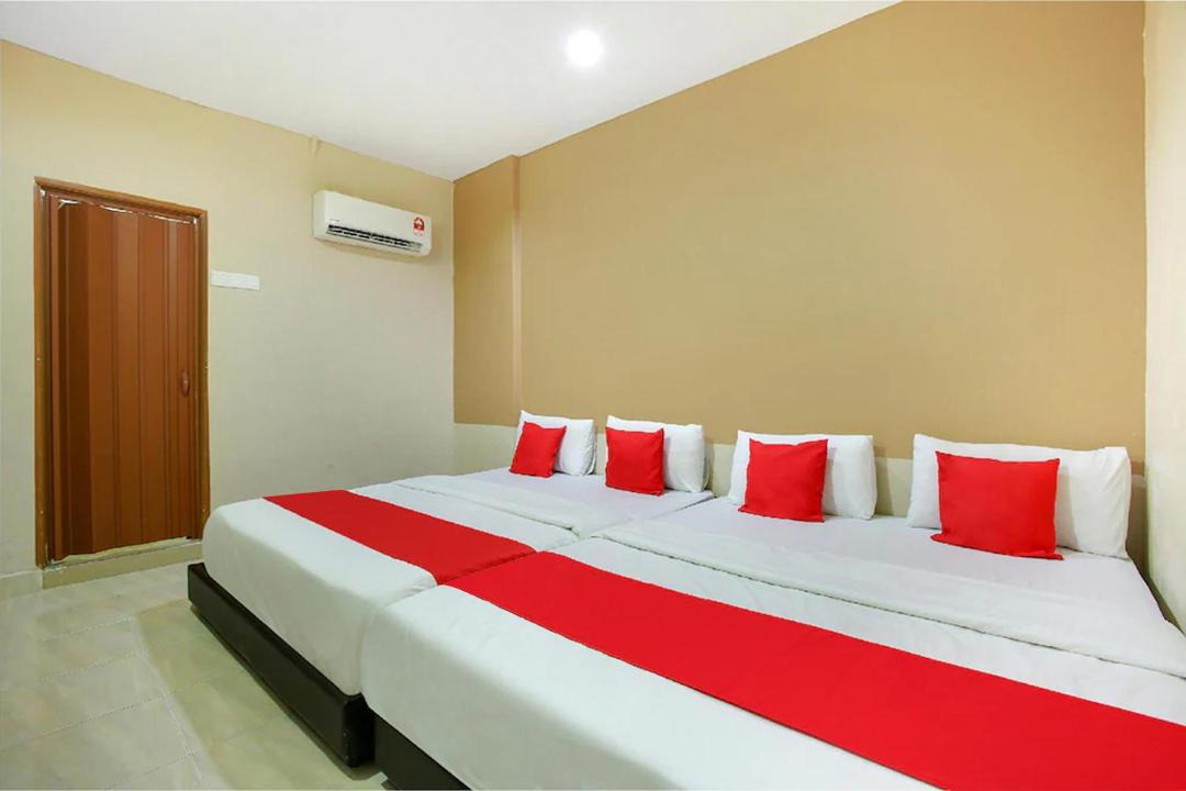 Photo of Bedroom in Batu Ferringhi