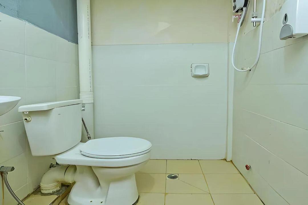 Photo of Bathroom in Batu Ferringhi