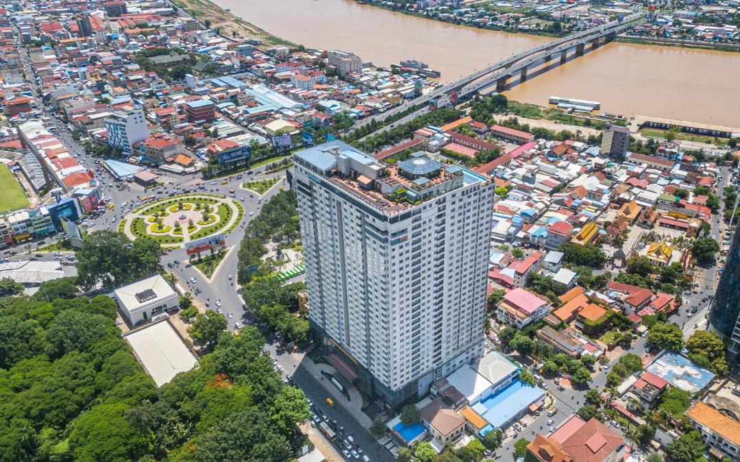 Photo of Buildings in Daun Penh
