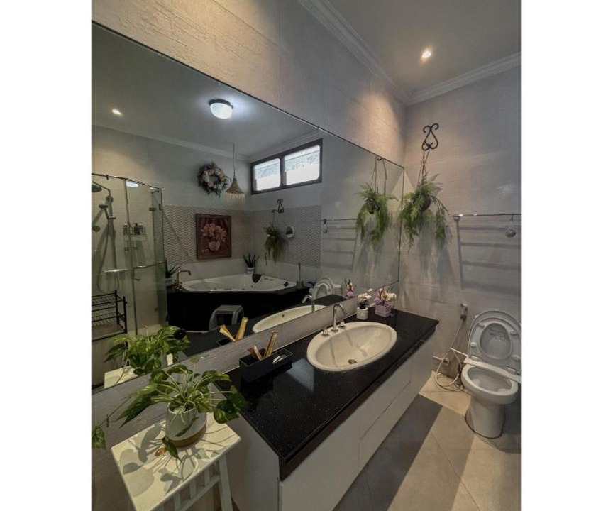 Photo of Bathroom in East Jakarta