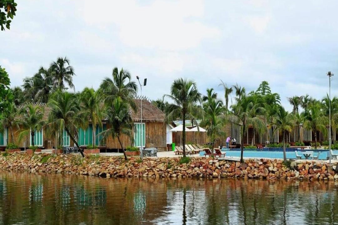 Photo of Others in Khemarak Phoumin