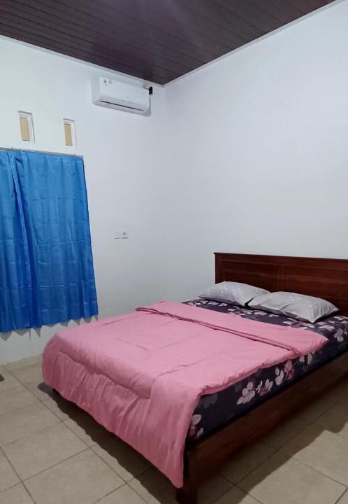 Photo of Bedroom in Sekongkang
