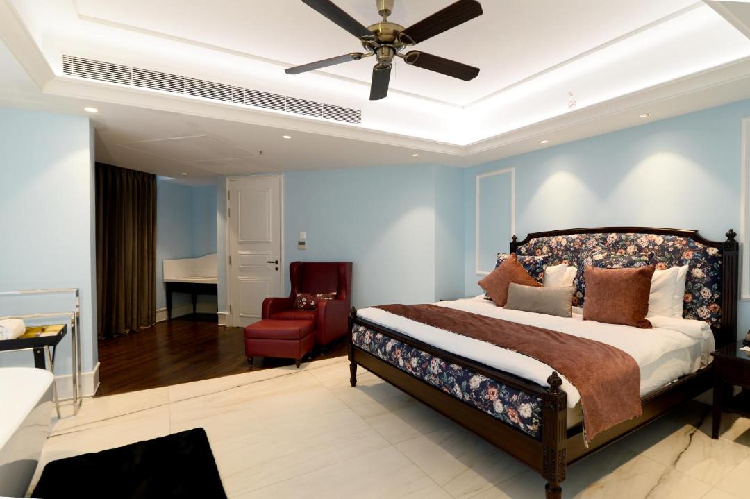 Photo of Bedroom in The Mall Road