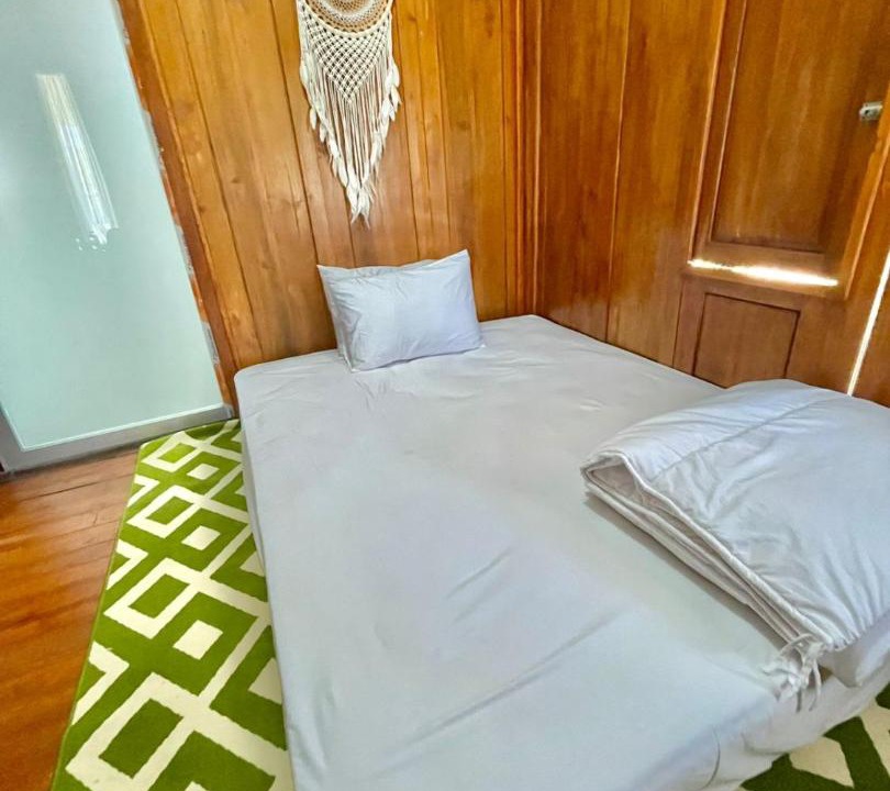 Photo of Bedroom in Sekotong Barat