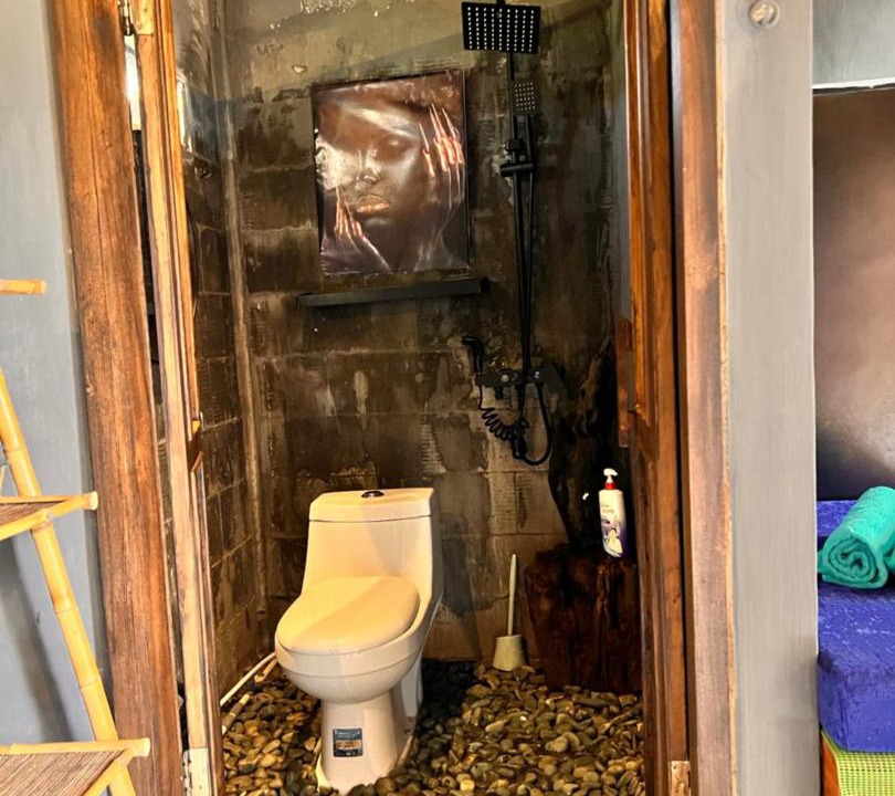 Photo of Bathroom in Negara