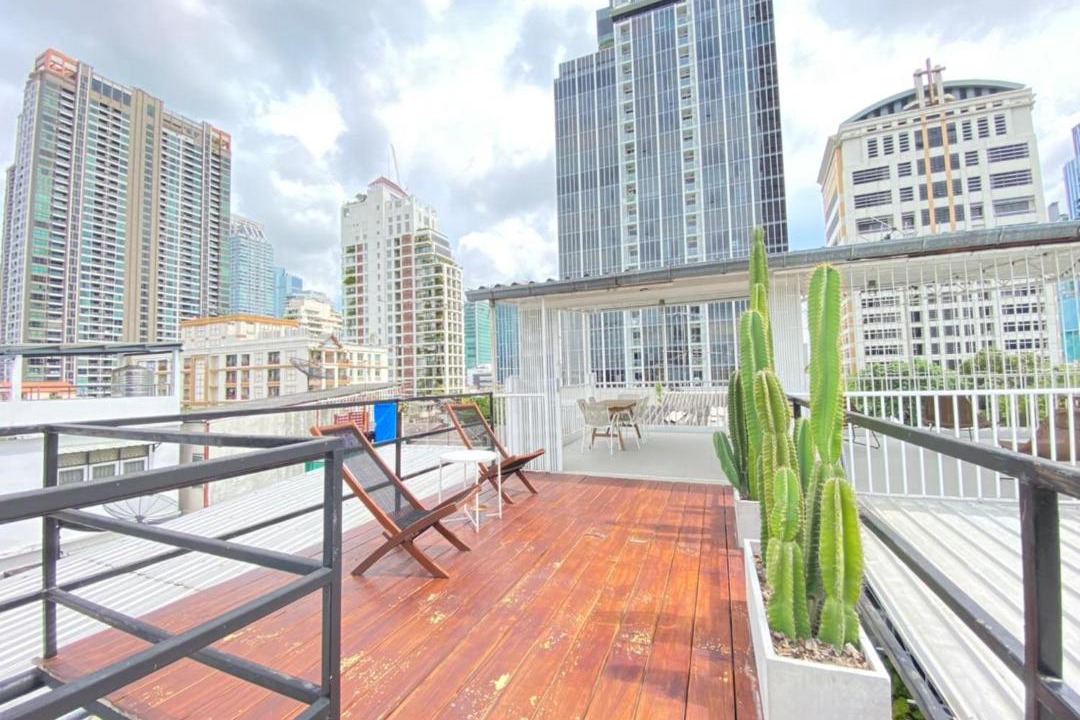 Photo of Patio Balcony in Bang Rak