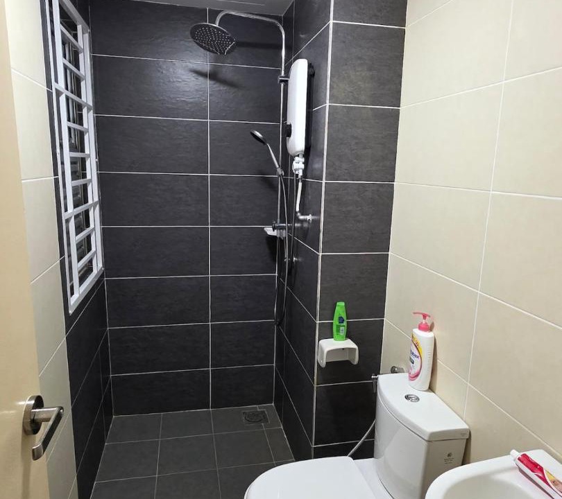 Photo of Bathroom in Kampung Rawa