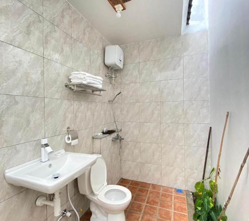 Photo of Bathroom in Batu Karas