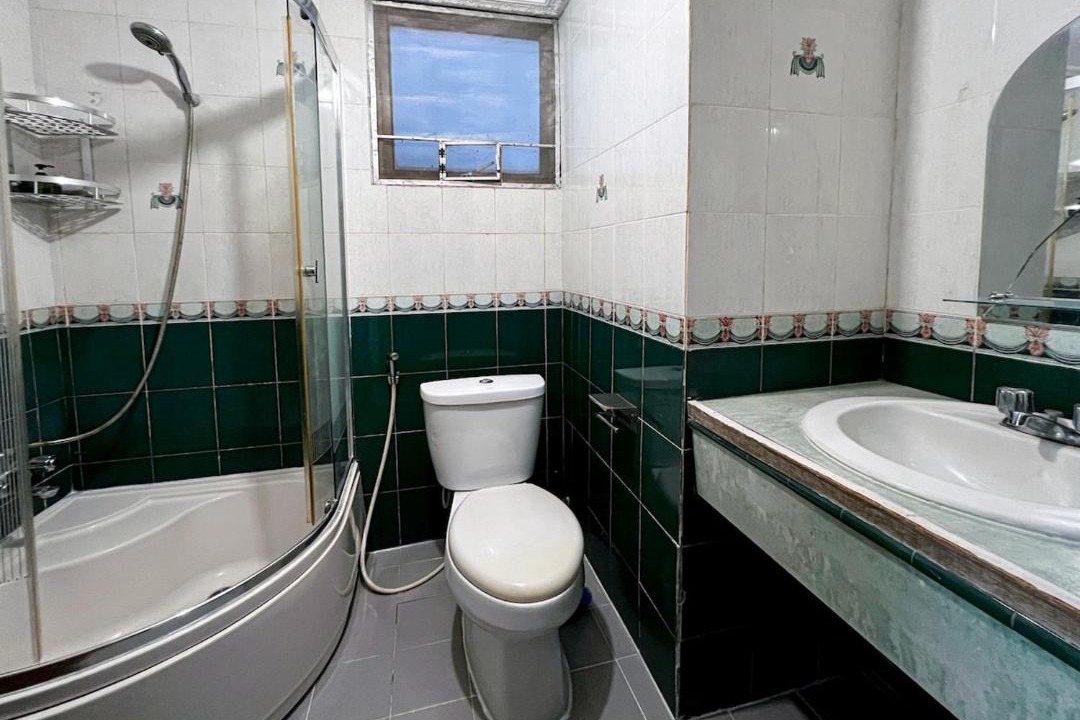 Photo of Bathroom in Karet