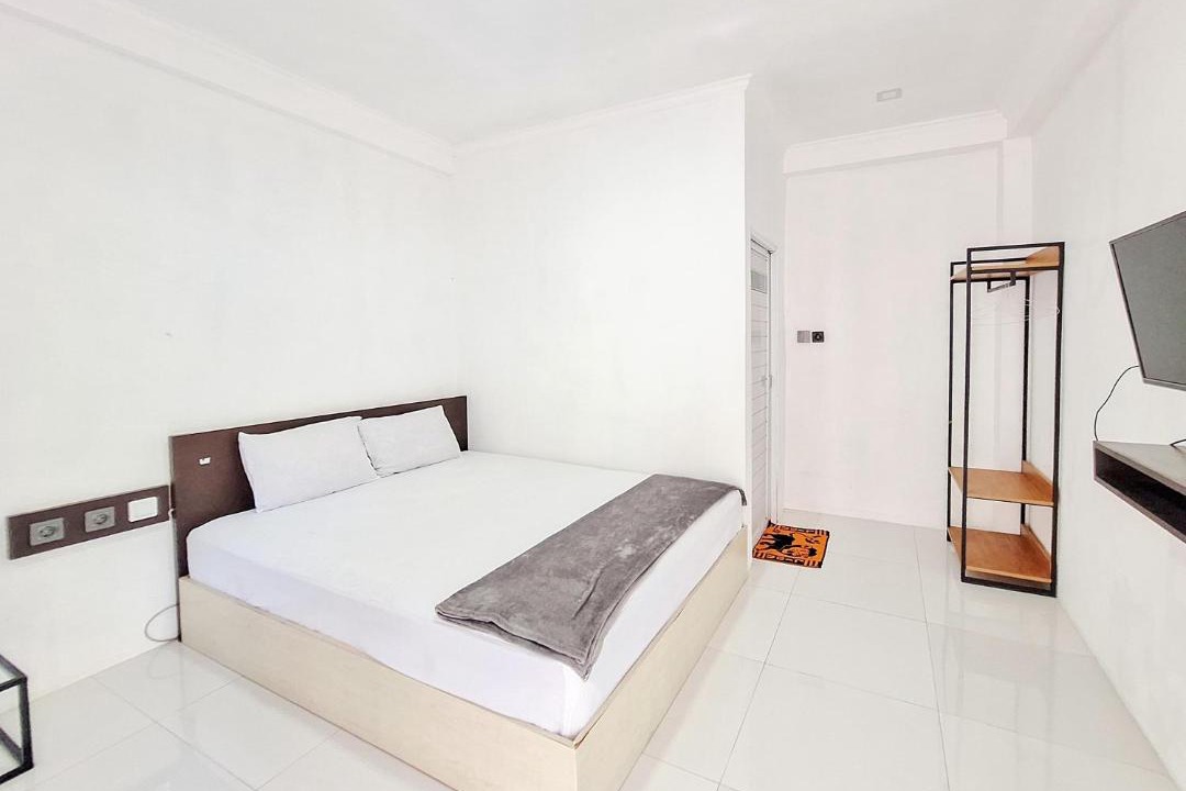 Photo of Bedroom in Wates