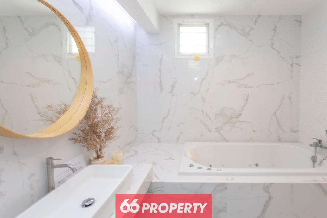 Photo of Bathroom in Hai Ya