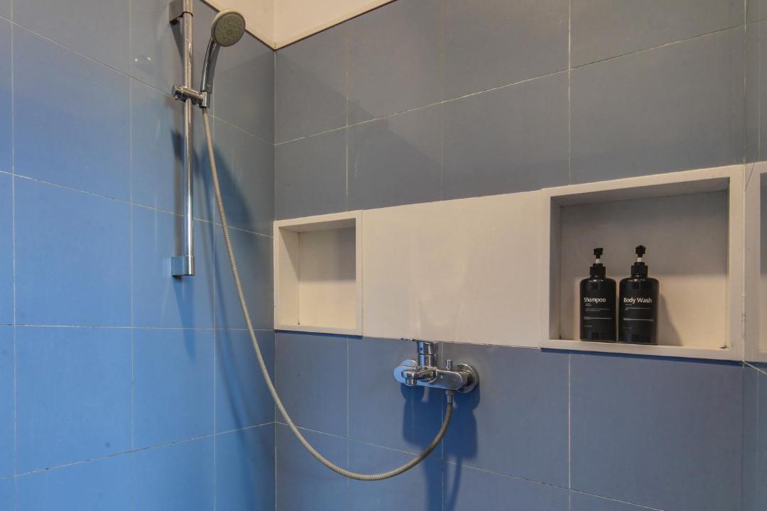 Photo of Bathroom in Batu