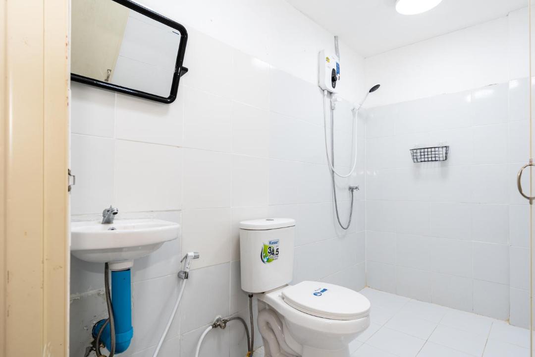 Photo of Bathroom in Siriraj