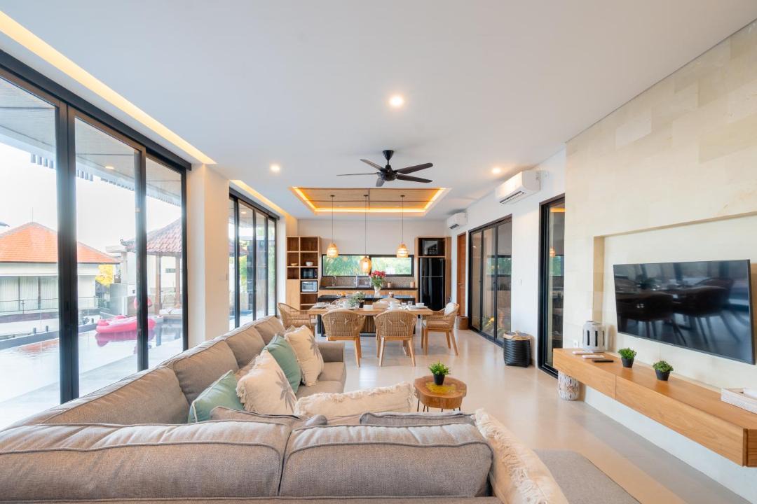Photo of Livingroom in Mumbul