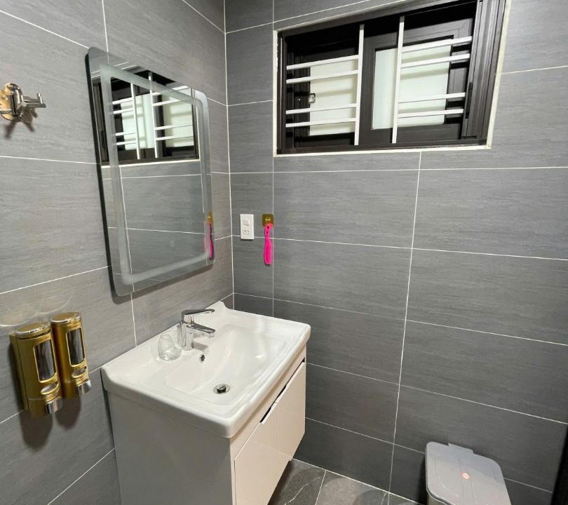 Photo of Bathroom in Hue City Centre