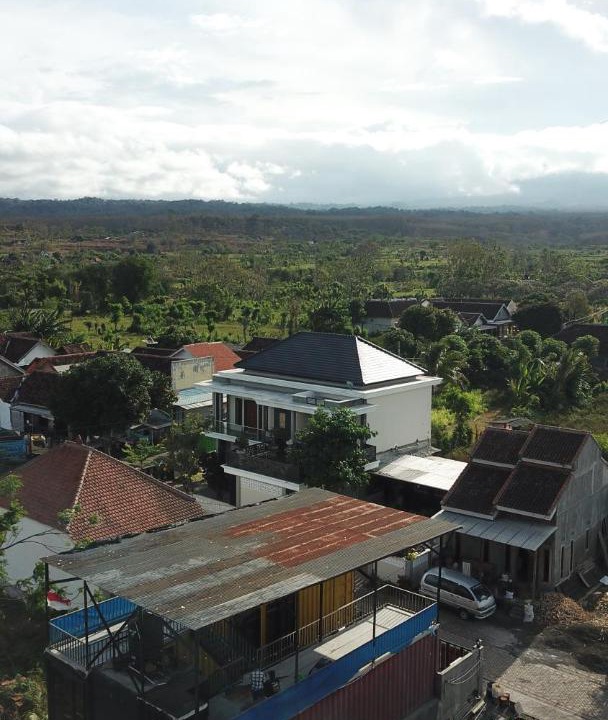 Photo of Buildings in Kalipuro