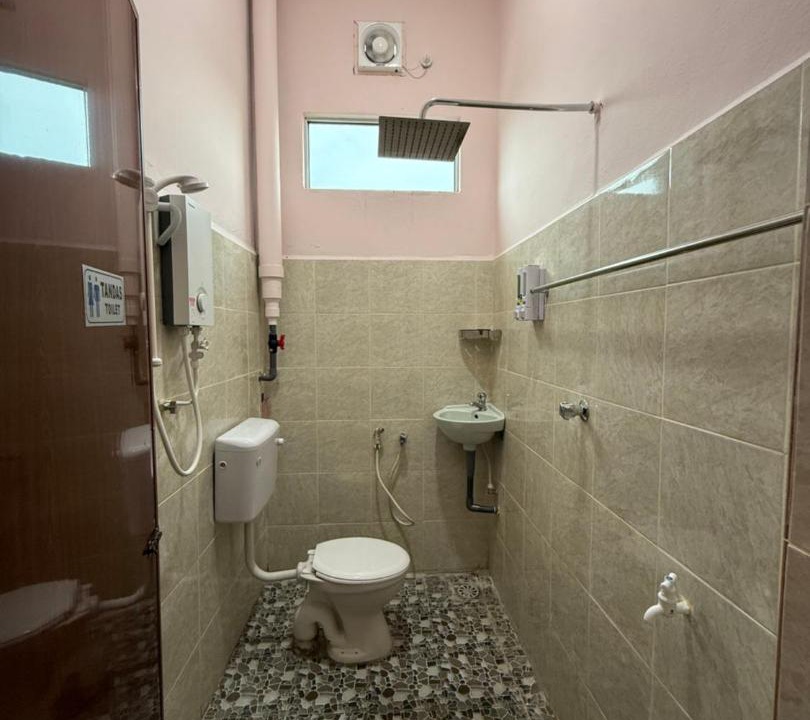 Photo of Bathroom in Rambai