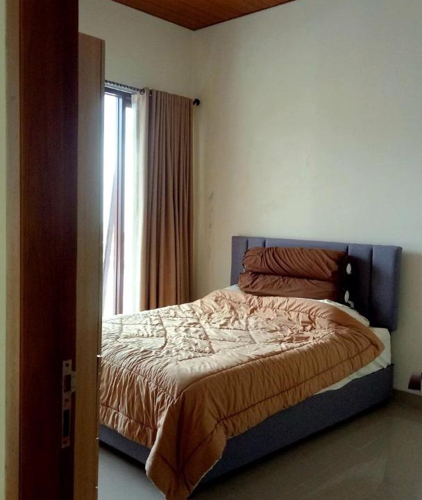 Photo of Bedroom in Hargomulyo