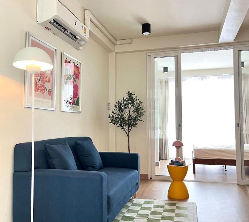 Photo of Livingroom in Khlong San
