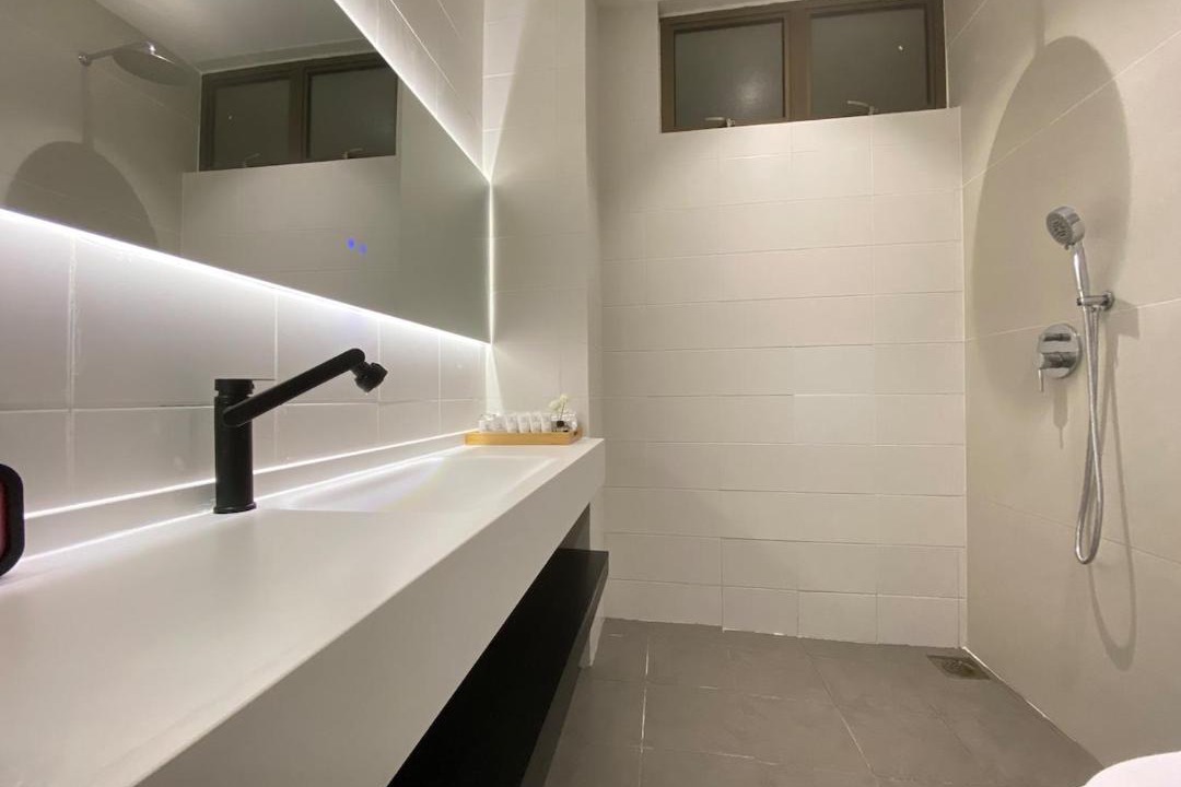 Photo of Bathroom in Taman Mount Austin
