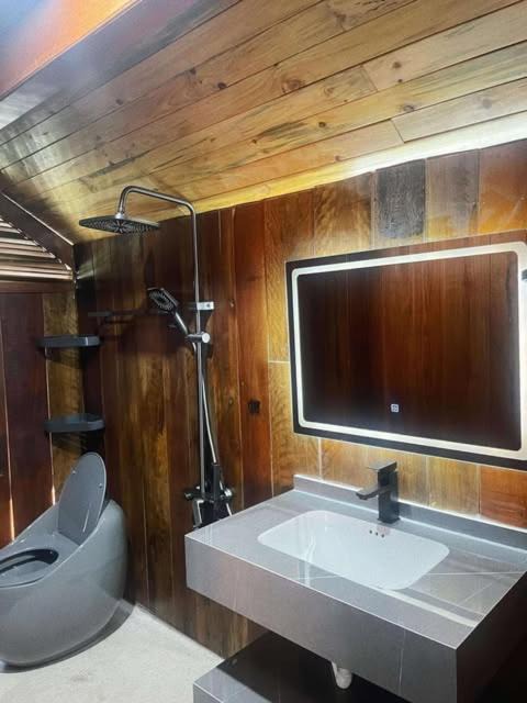 Photo of Bathroom in Pleiku