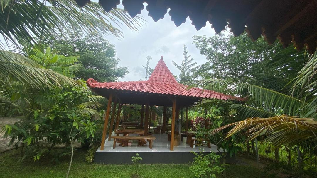 Photo of Others in Sarongan