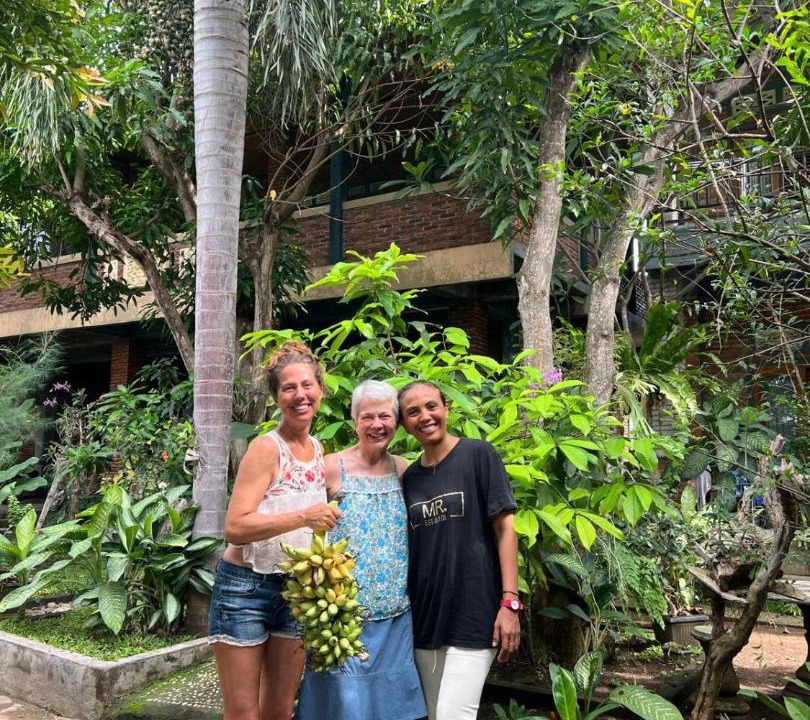 Photo of Others in Hu'u