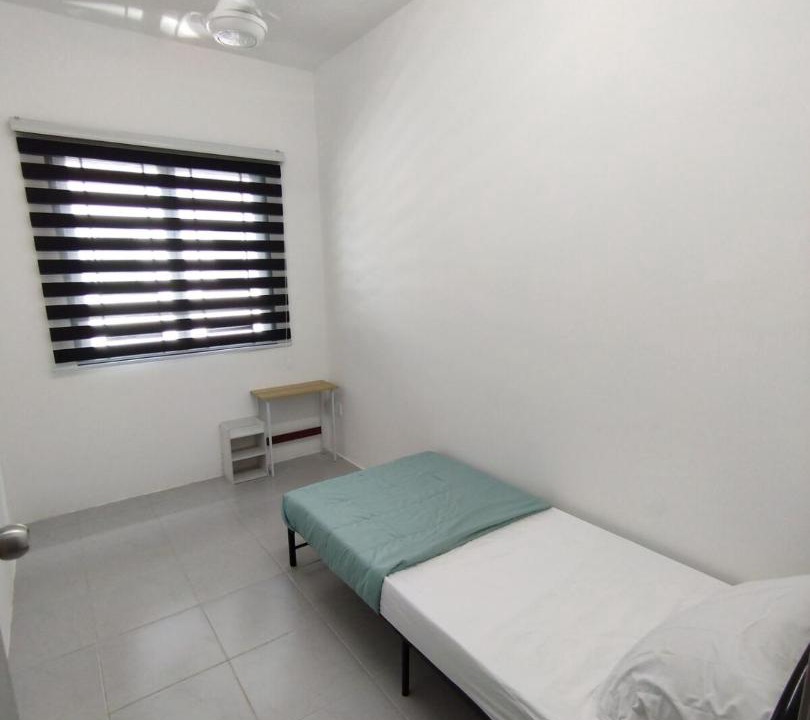 Photo of Bedroom in Tasek Gelugor