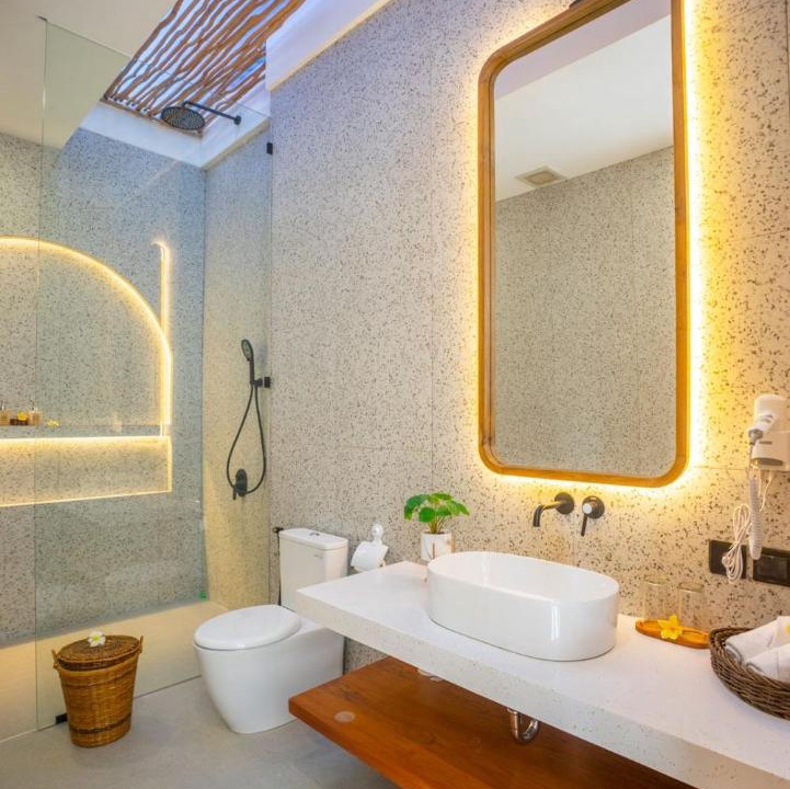 Photo of Bathroom in Mumbul